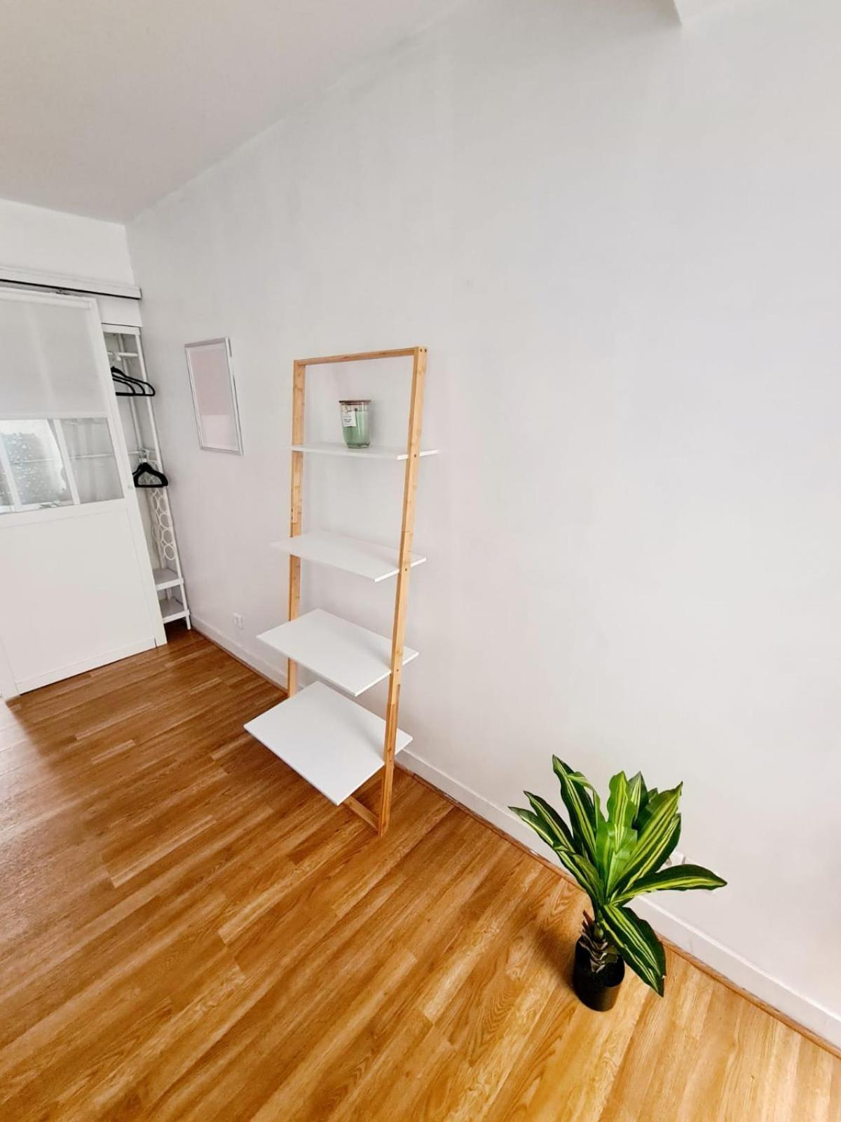 Appartement Avec Terrasse - Orleans - Quai De Loire Екстериор снимка